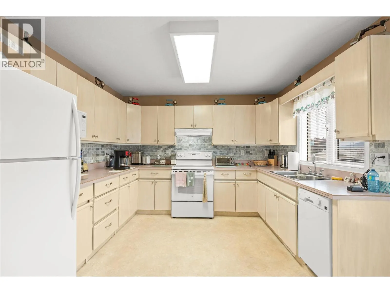 420 Mt Fosthall Place