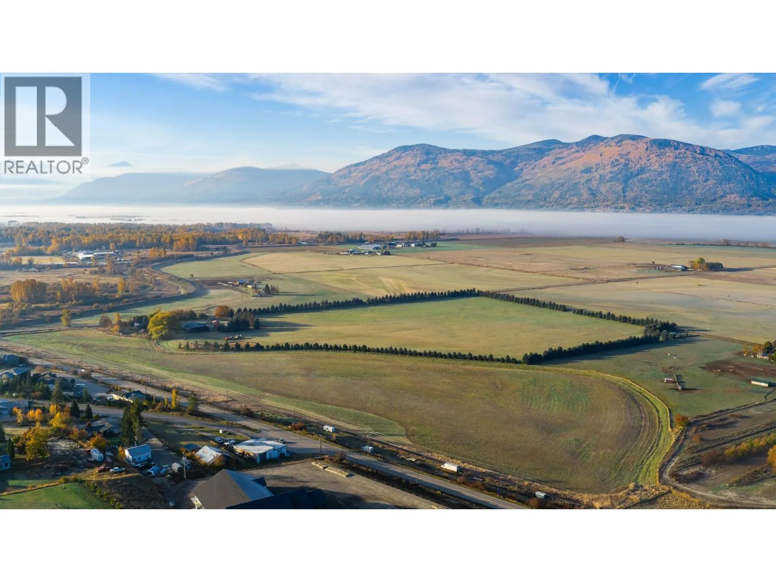 306 Kootenay River Road