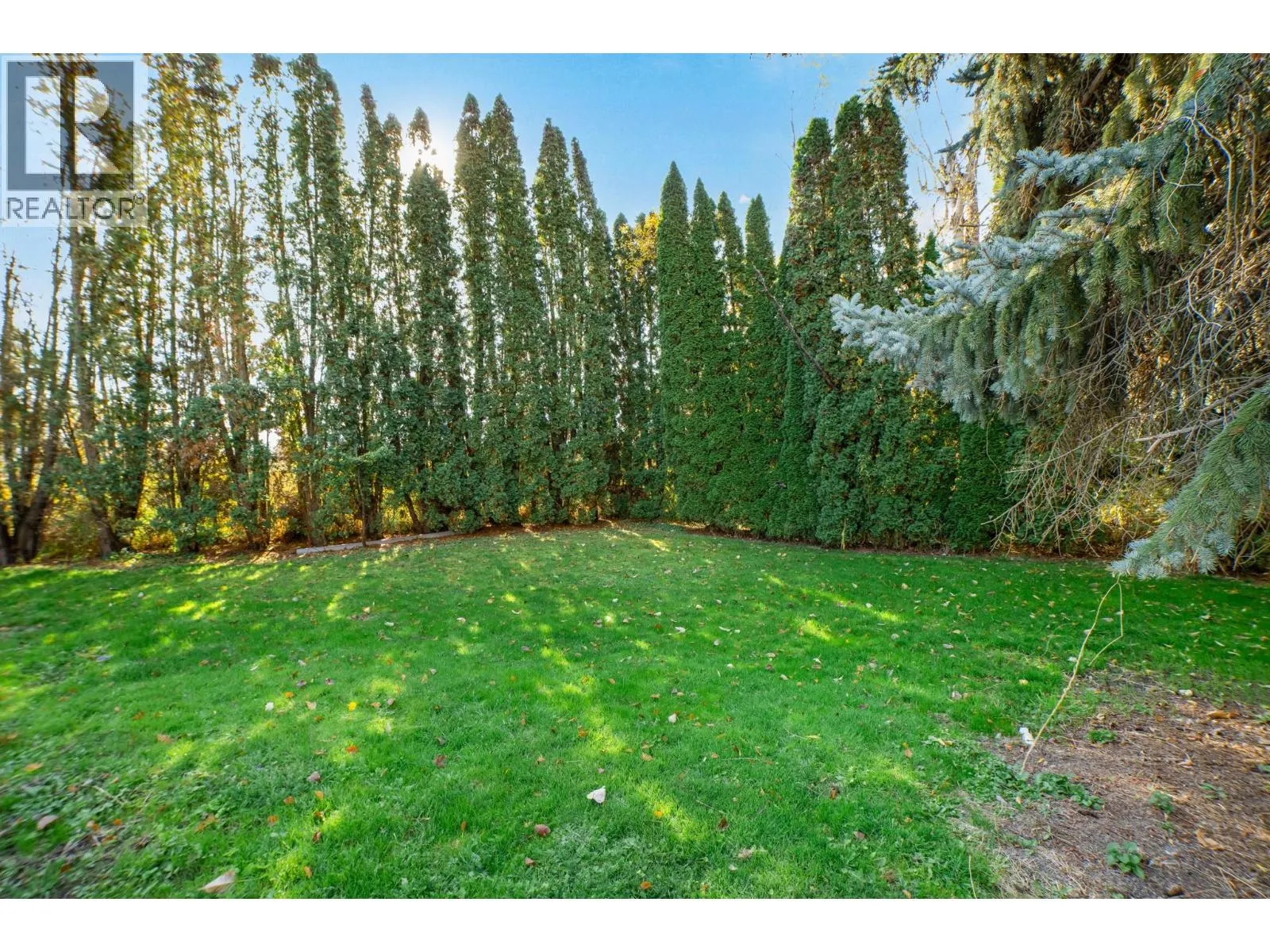 306 Kootenay River Road
