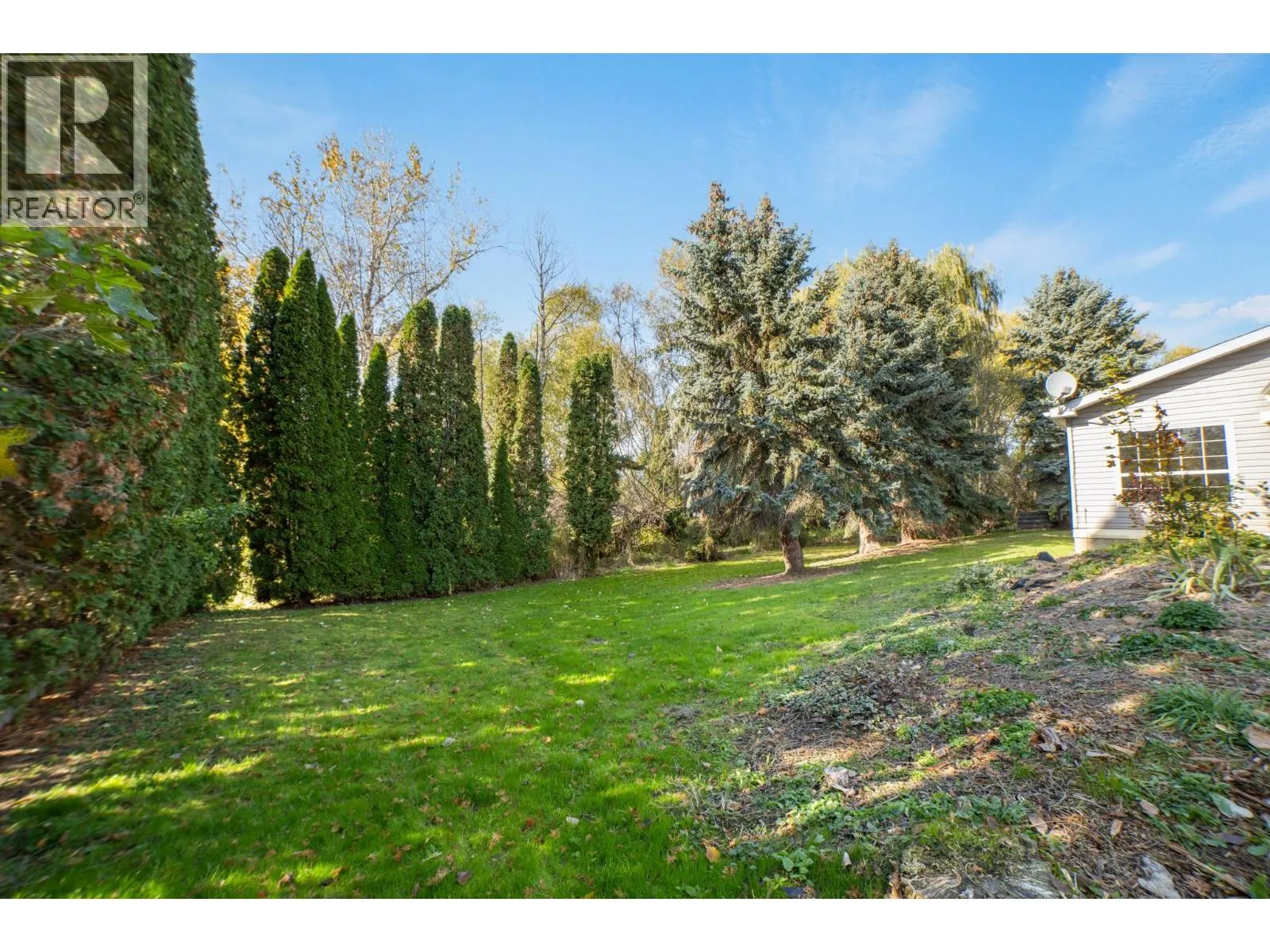 306 Kootenay River Road