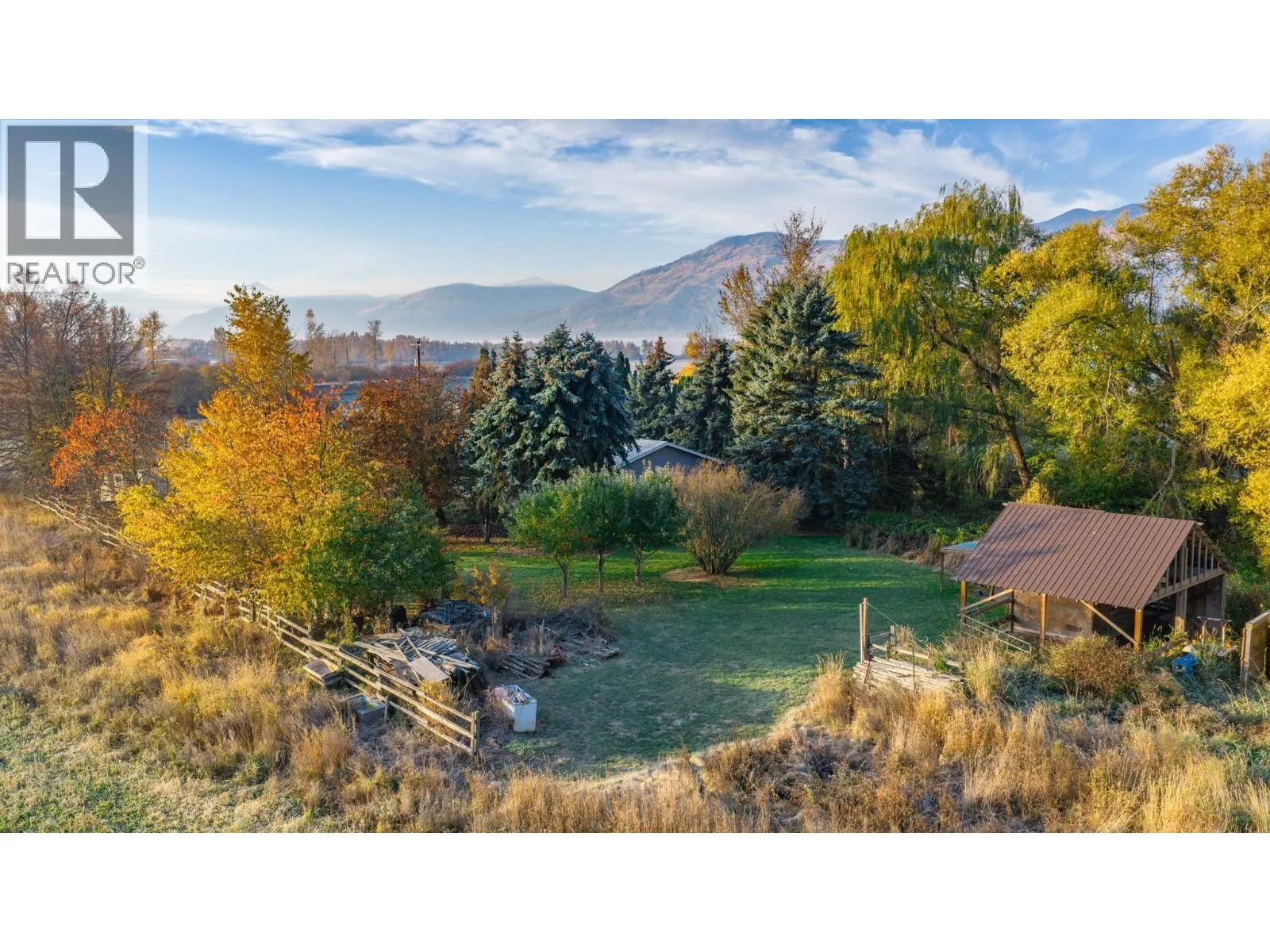 306 Kootenay River Road