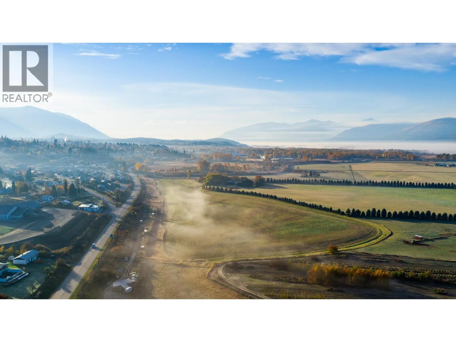 306 Kootenay River Road