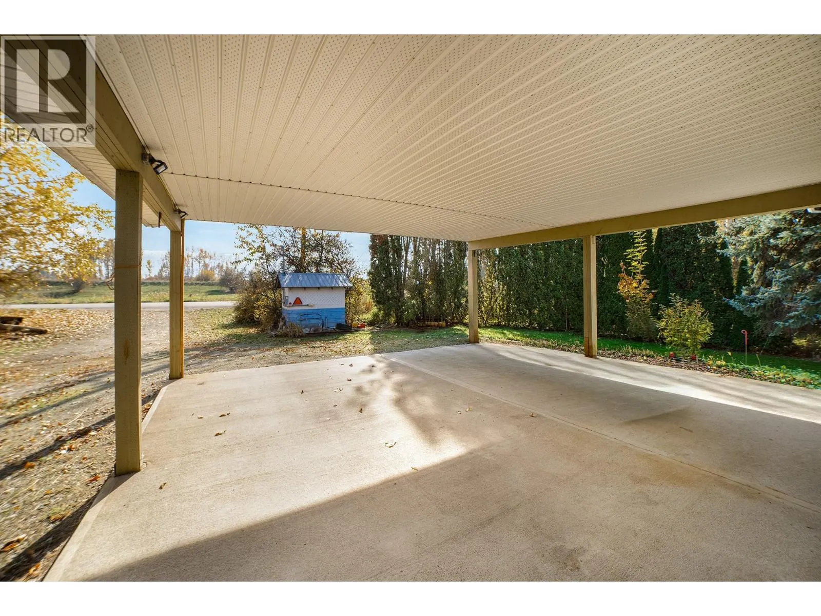 306 Kootenay River Road