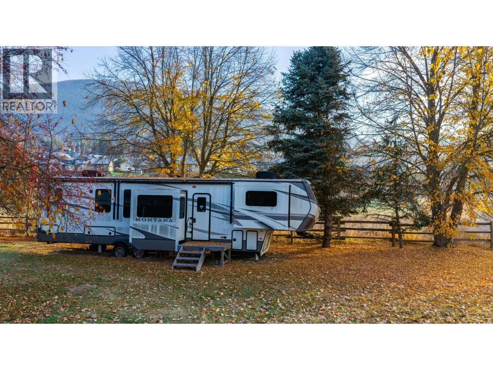 306 Kootenay River Road