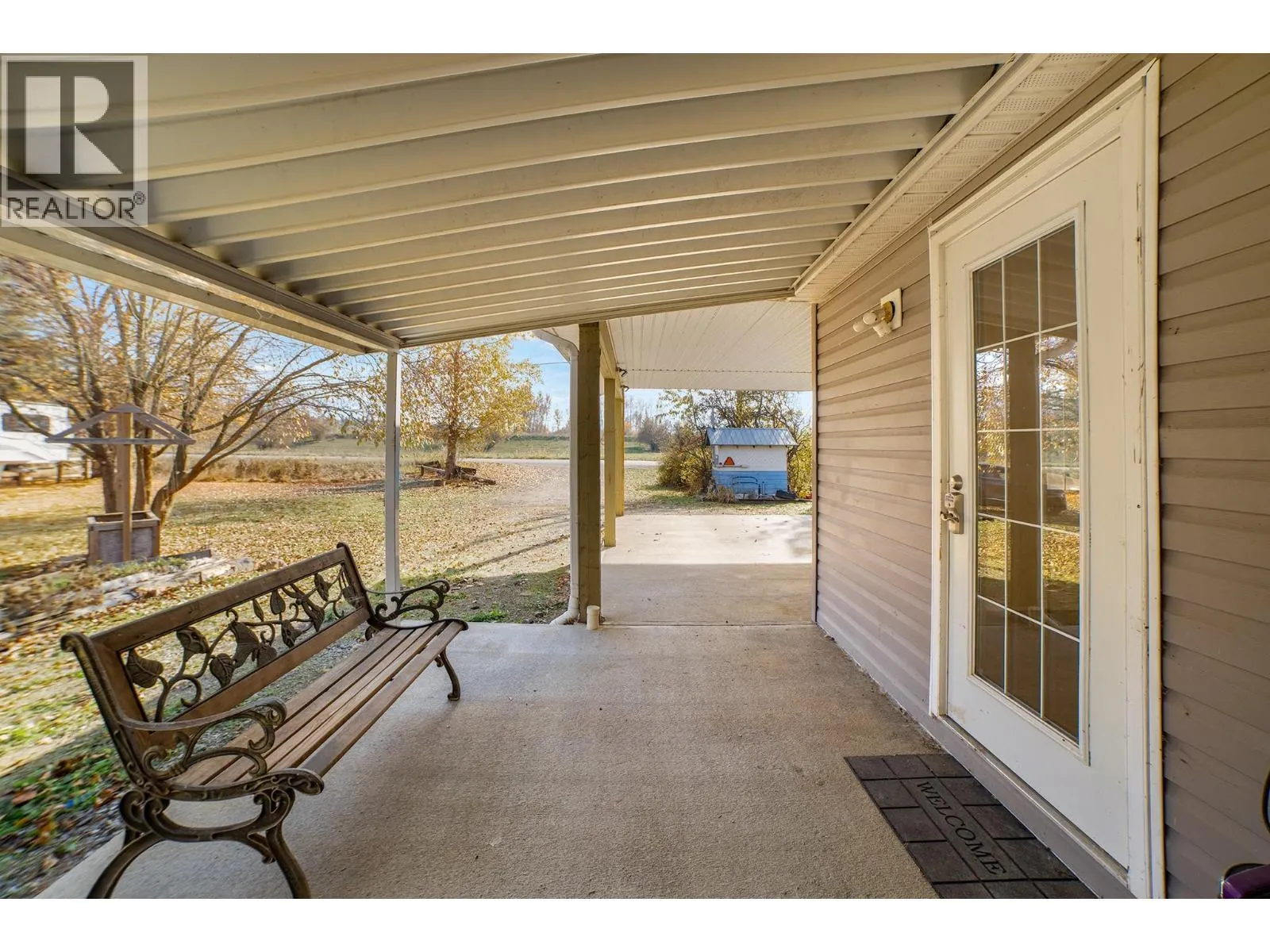 306 Kootenay River Road