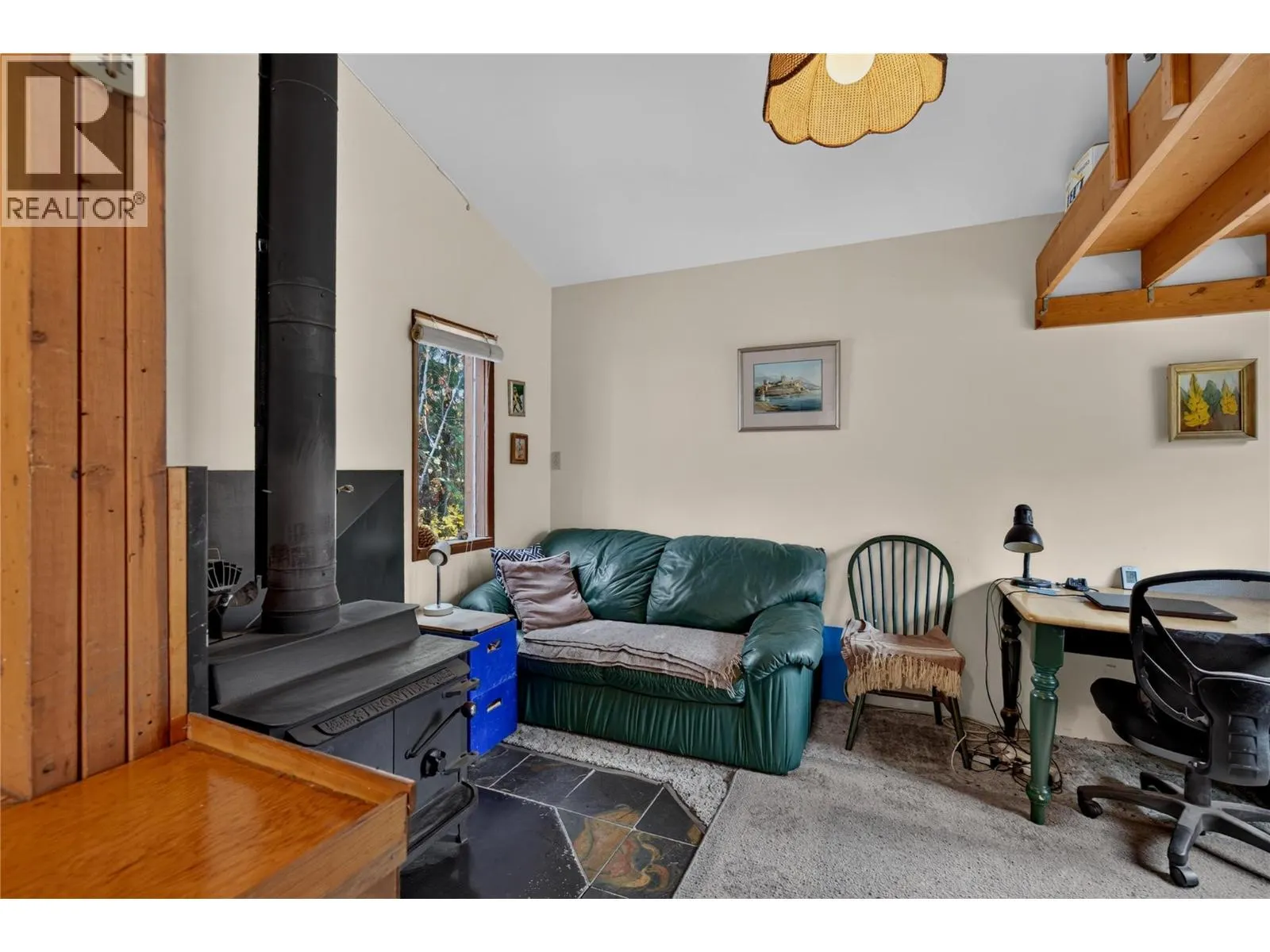 7275 Tillicum Road