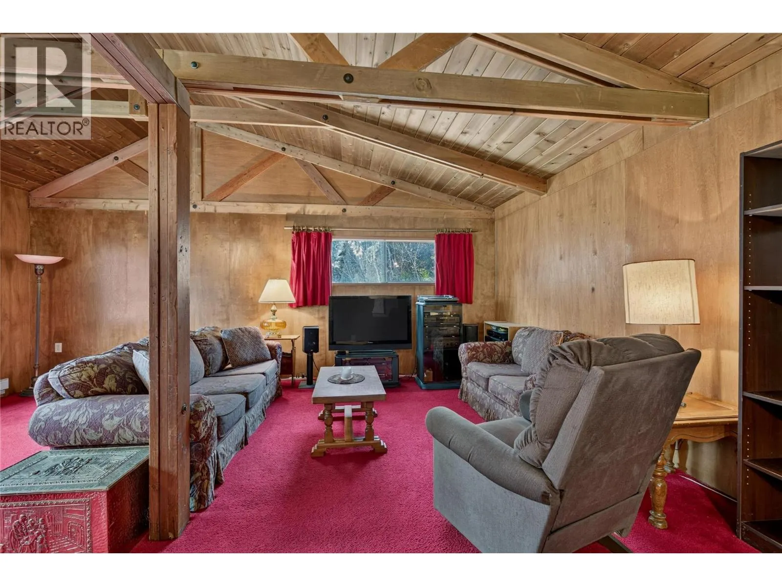 7275 Tillicum Road