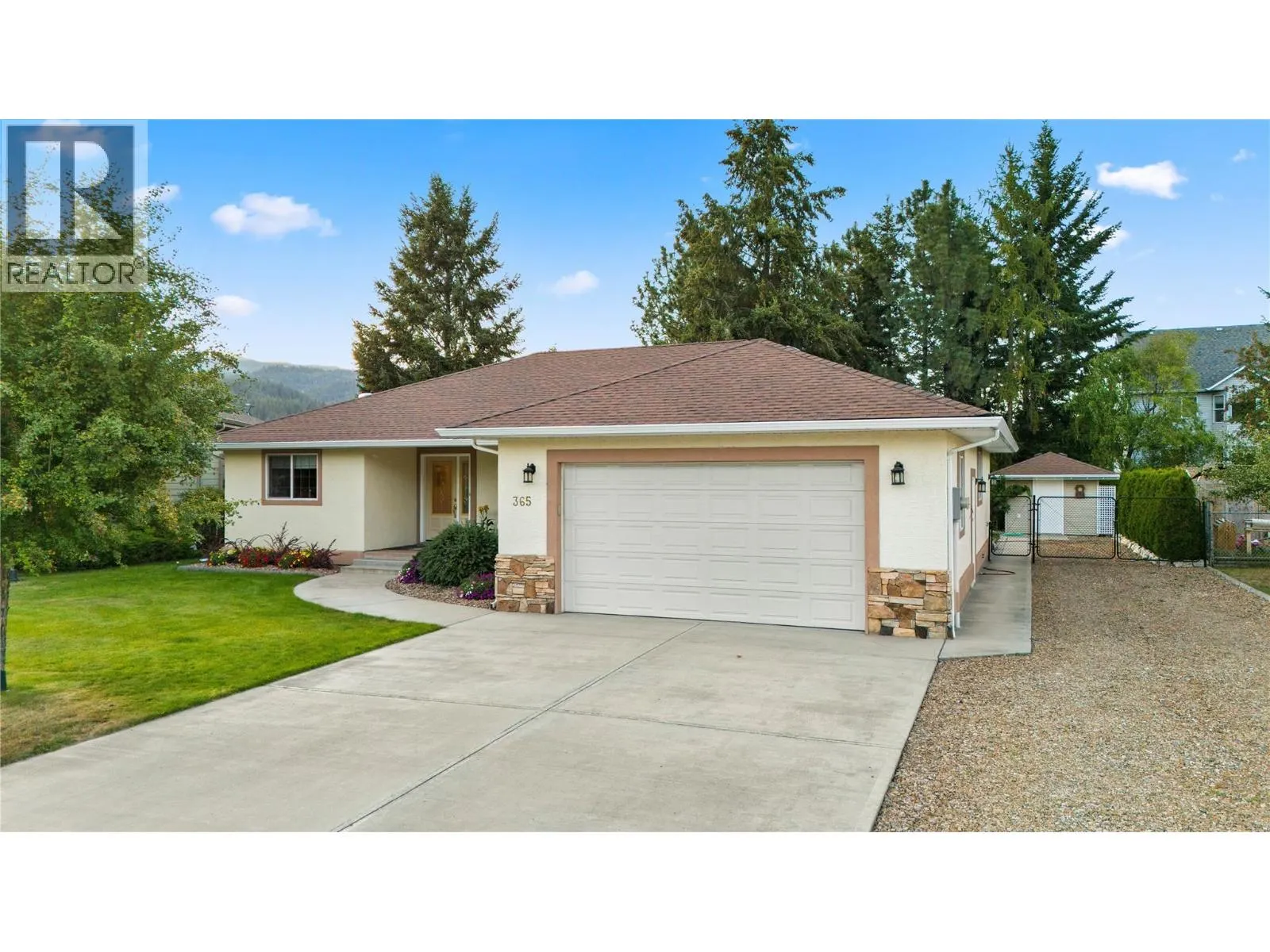 365 Robin Drive