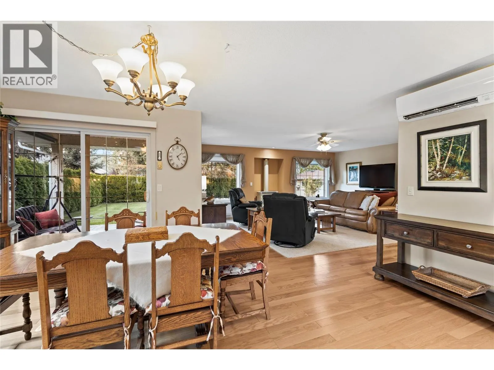 365 Robin Drive