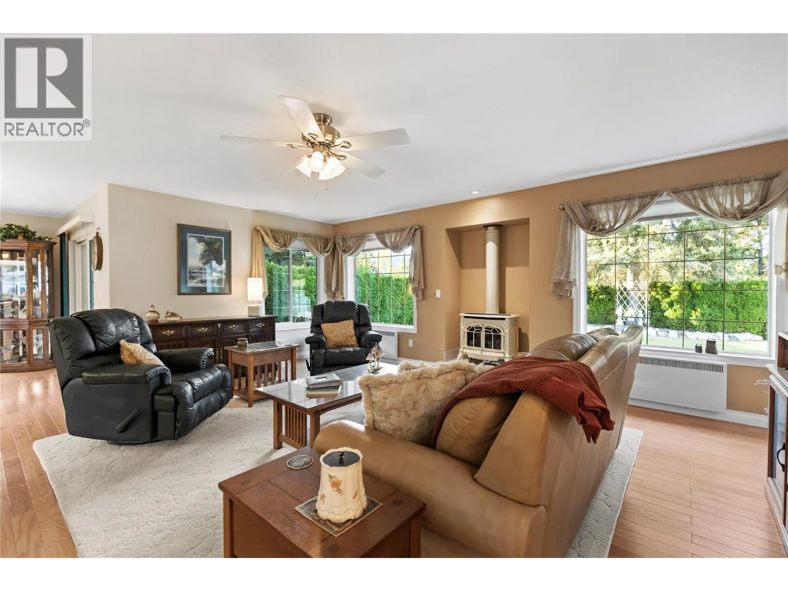 365 Robin Drive