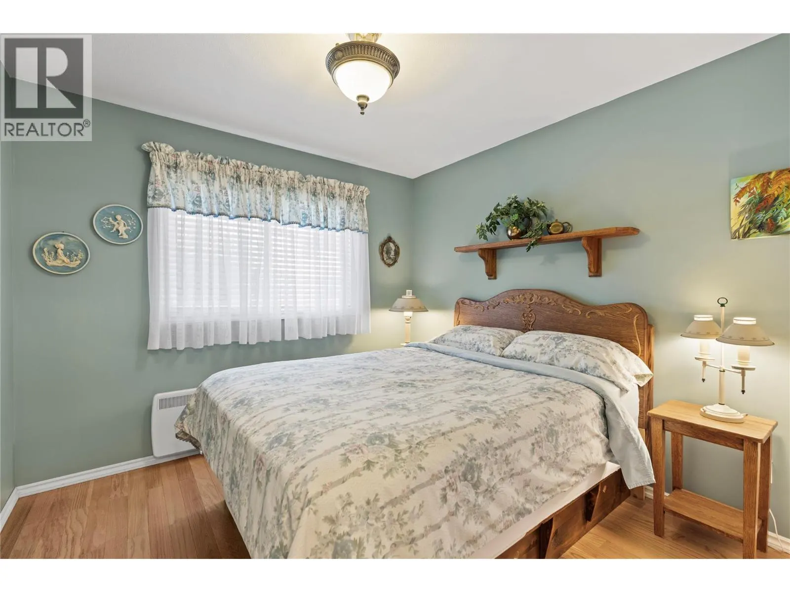 365 Robin Drive