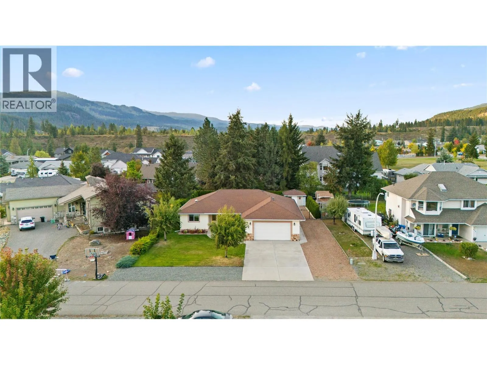 365 Robin Drive