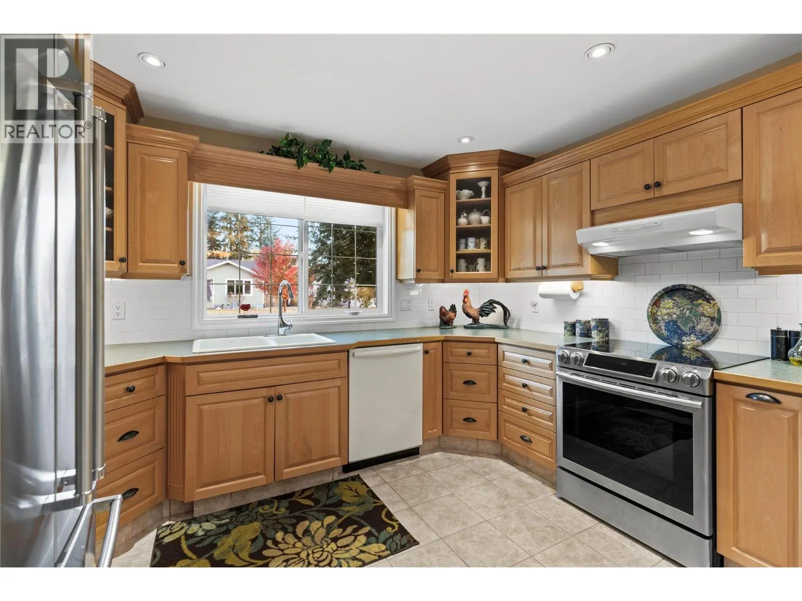 365 Robin Drive