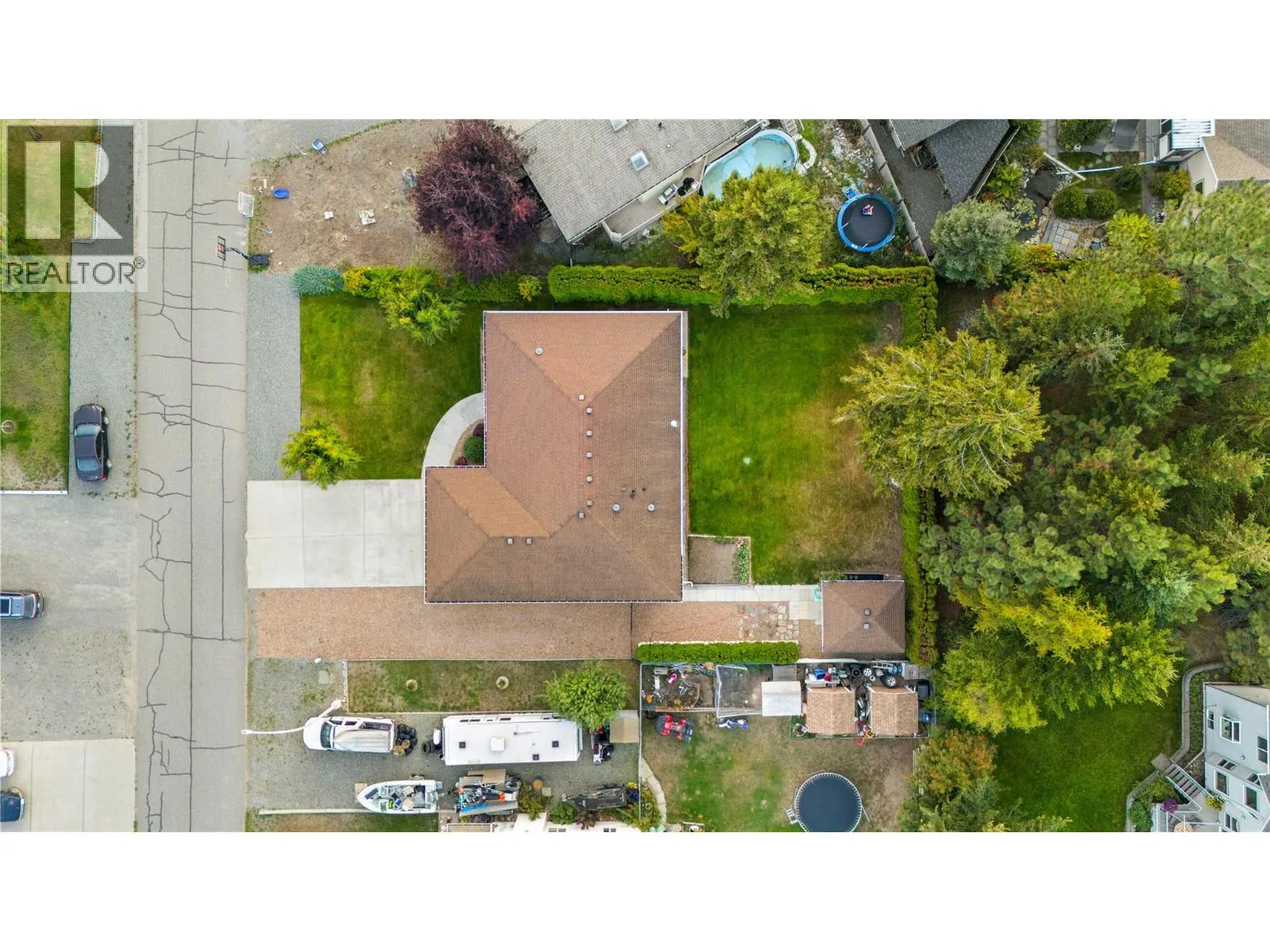 365 Robin Drive