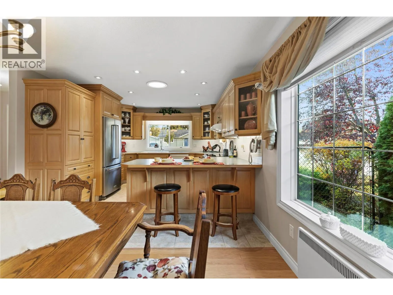 365 Robin Drive