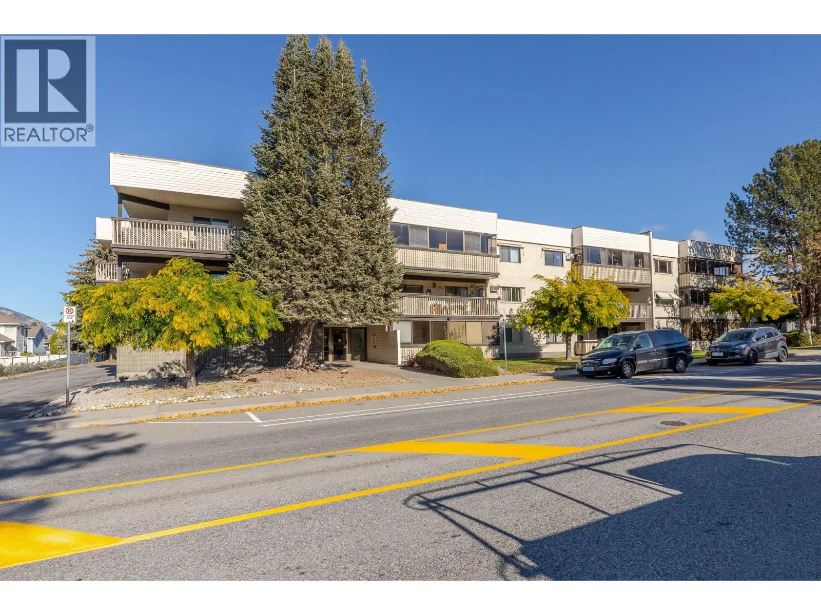 187 WARREN Avenue Unit# 304