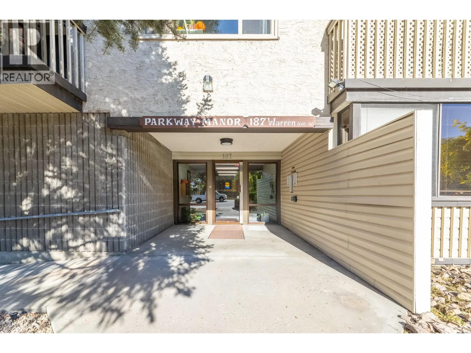 187 WARREN Avenue Unit# 304