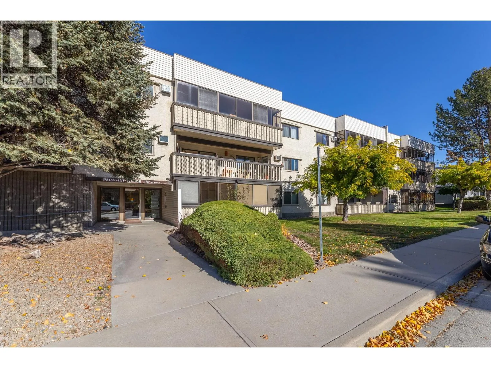 187 WARREN Avenue Unit# 304