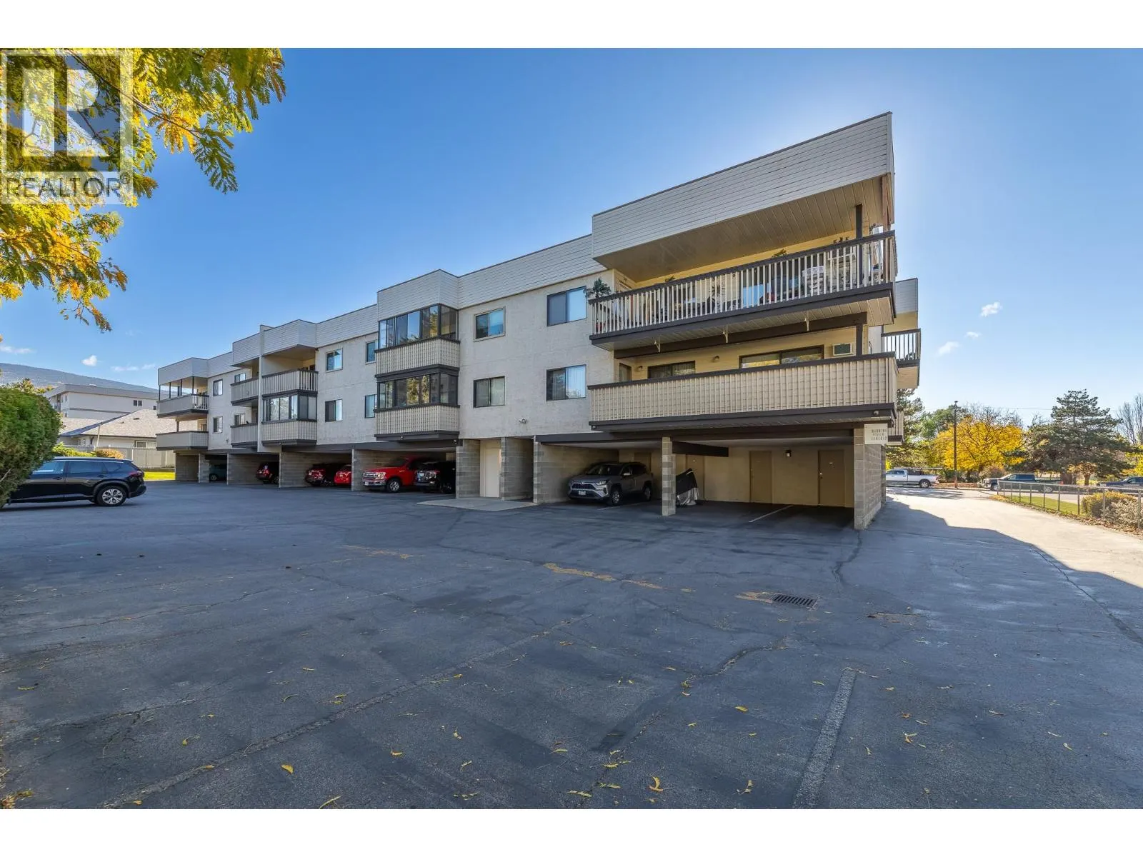 187 WARREN Avenue Unit# 304