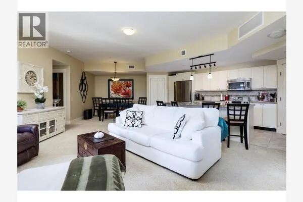 4205 Gellatly Road Unit# 231