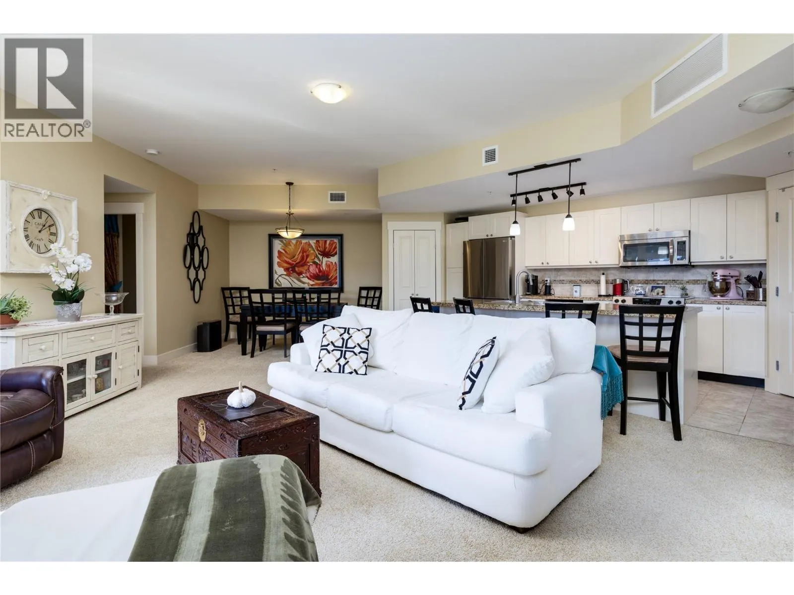 4205 Gellatly Road Unit# 231