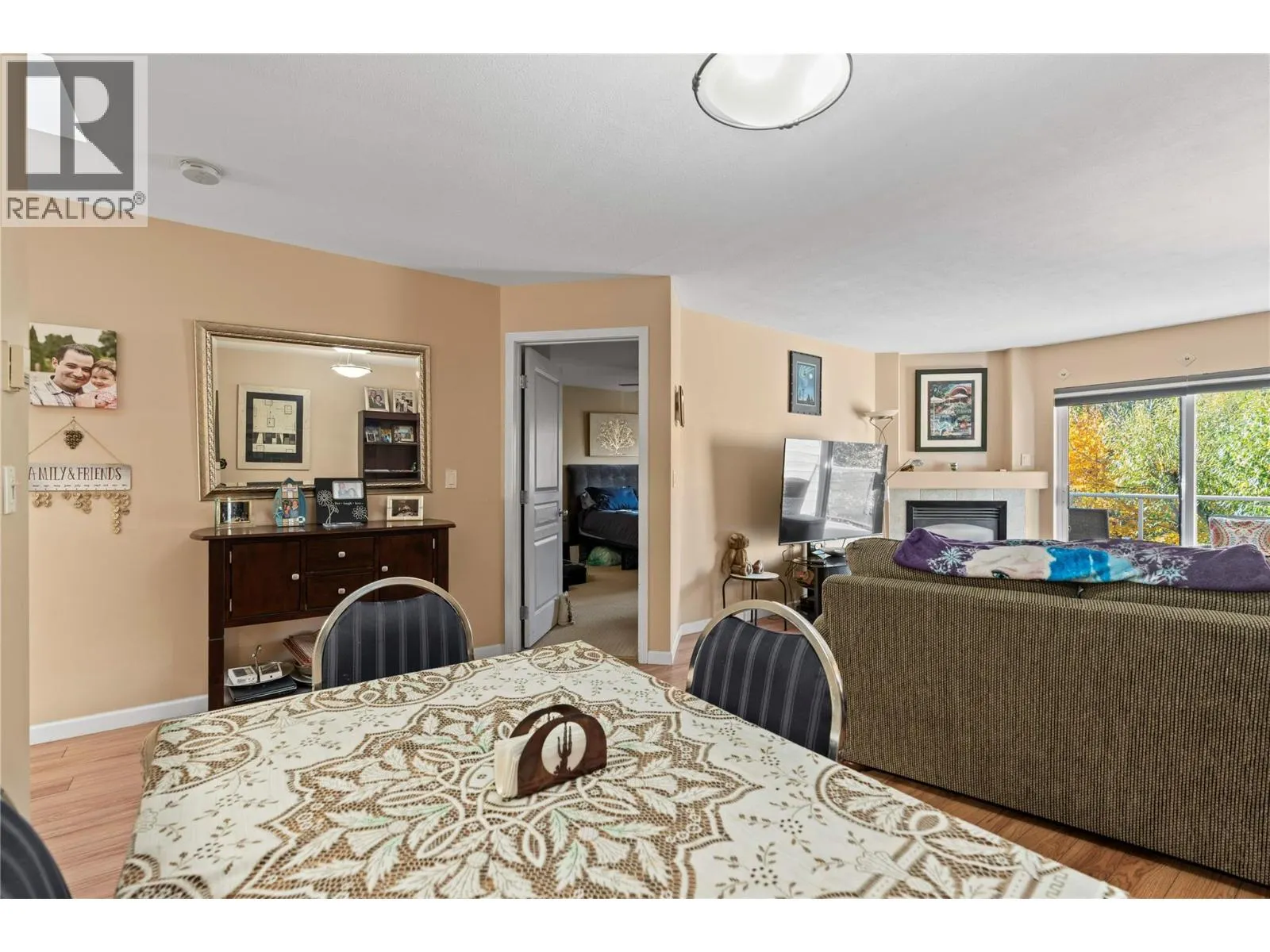 307 Browne Road Unit# 305