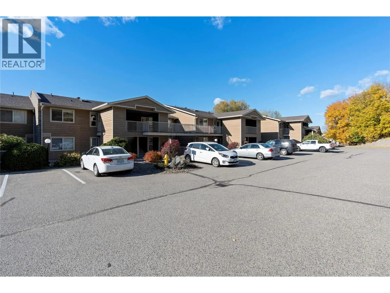 307 Browne Road Unit# 305