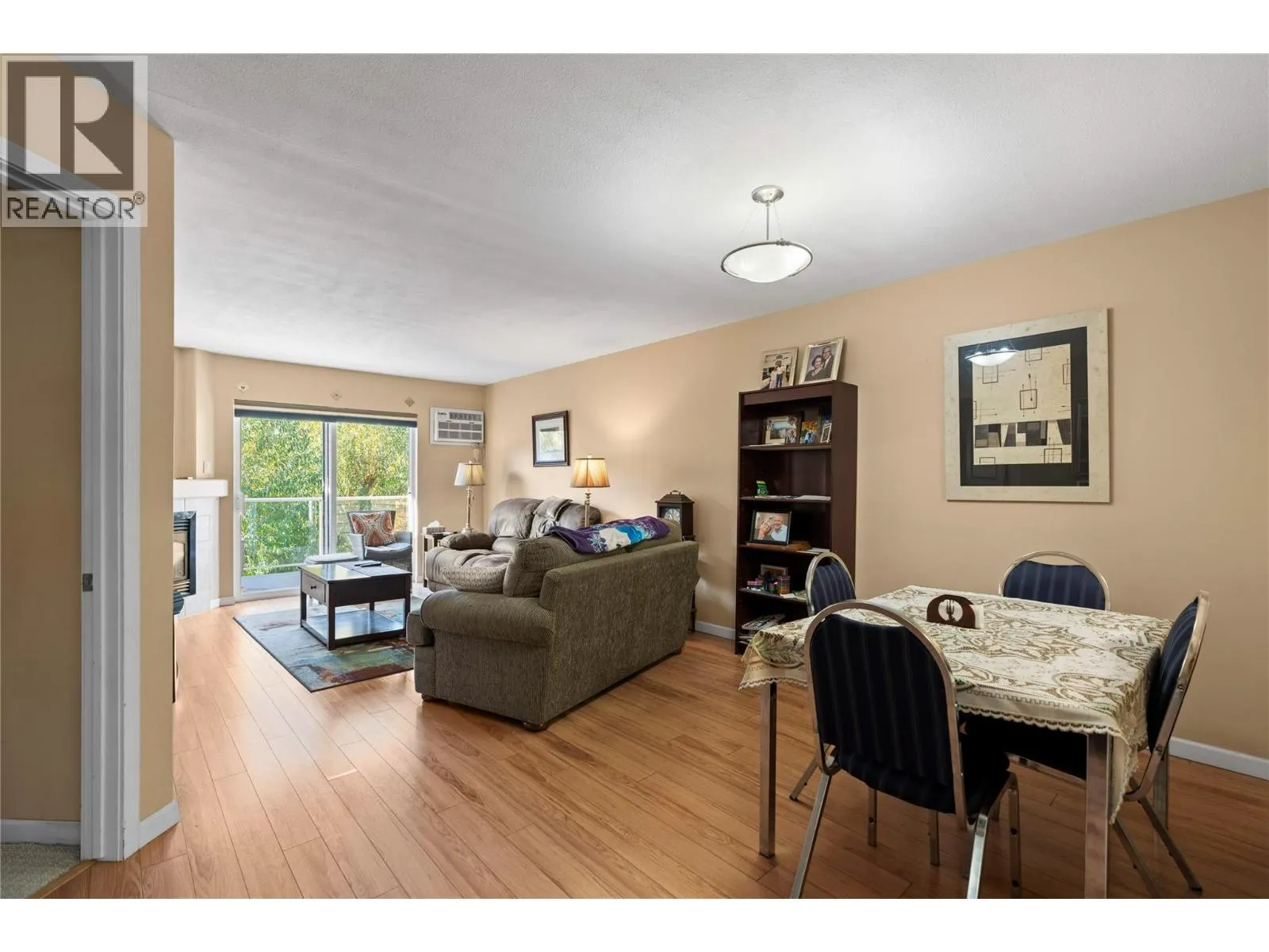 307 Browne Road Unit# 305
