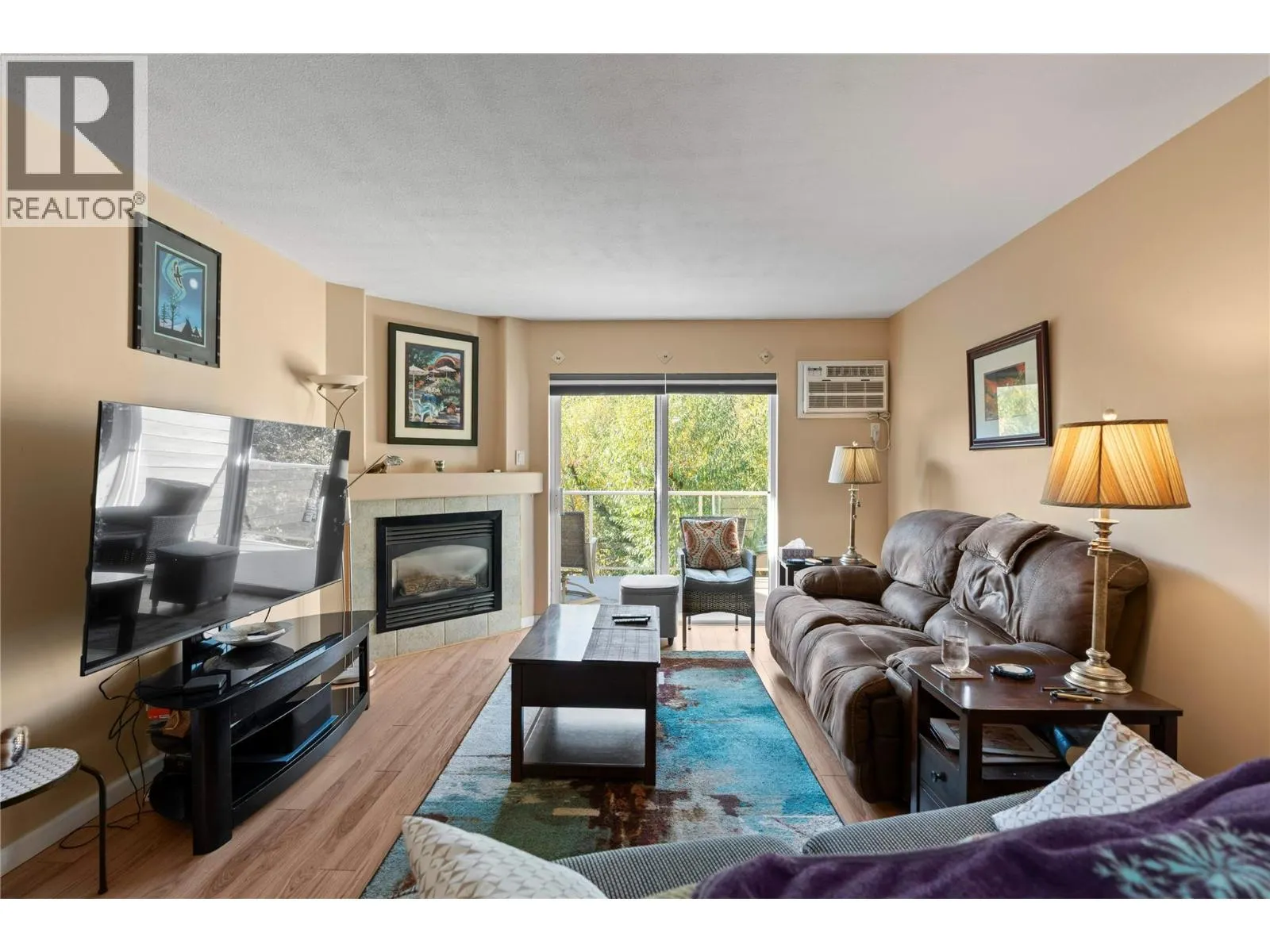 307 Browne Road Unit# 305