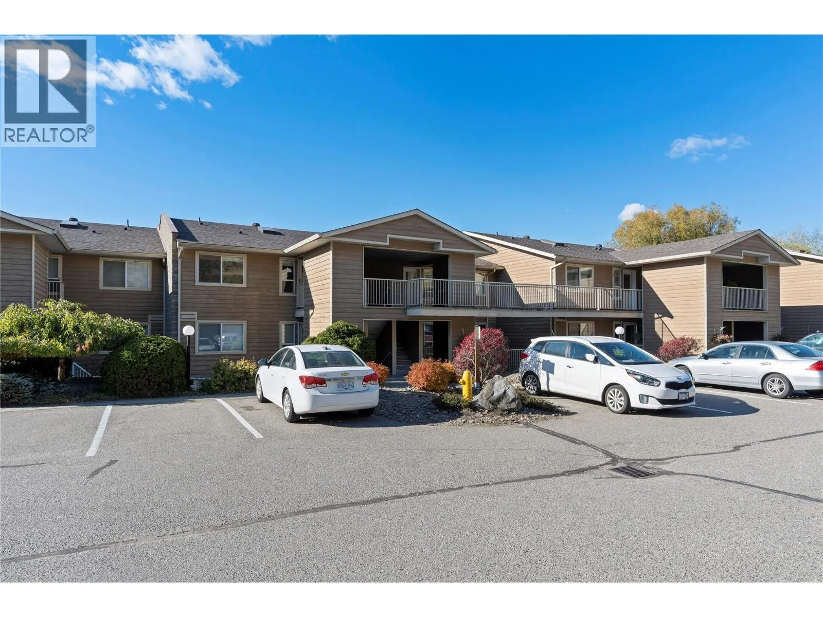 307 Browne Road Unit# 305