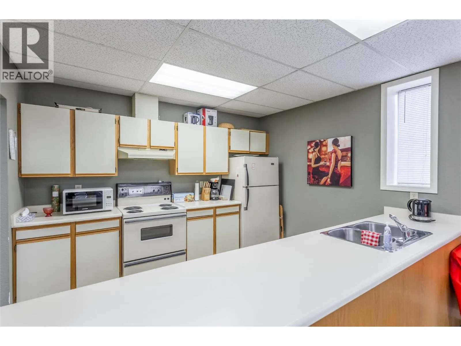 255 McIntosh Road Unit# 309