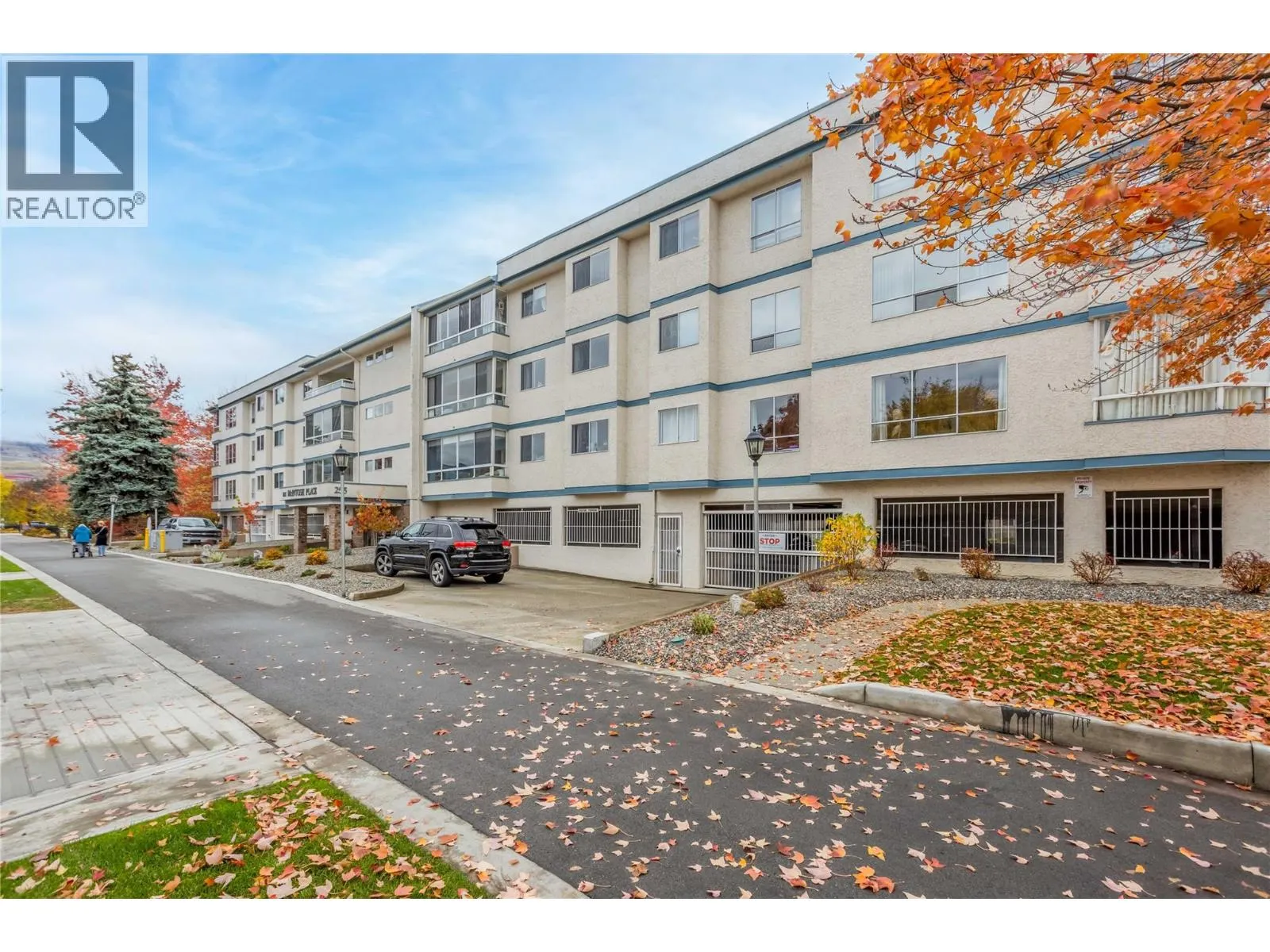 255 McIntosh Road Unit# 309