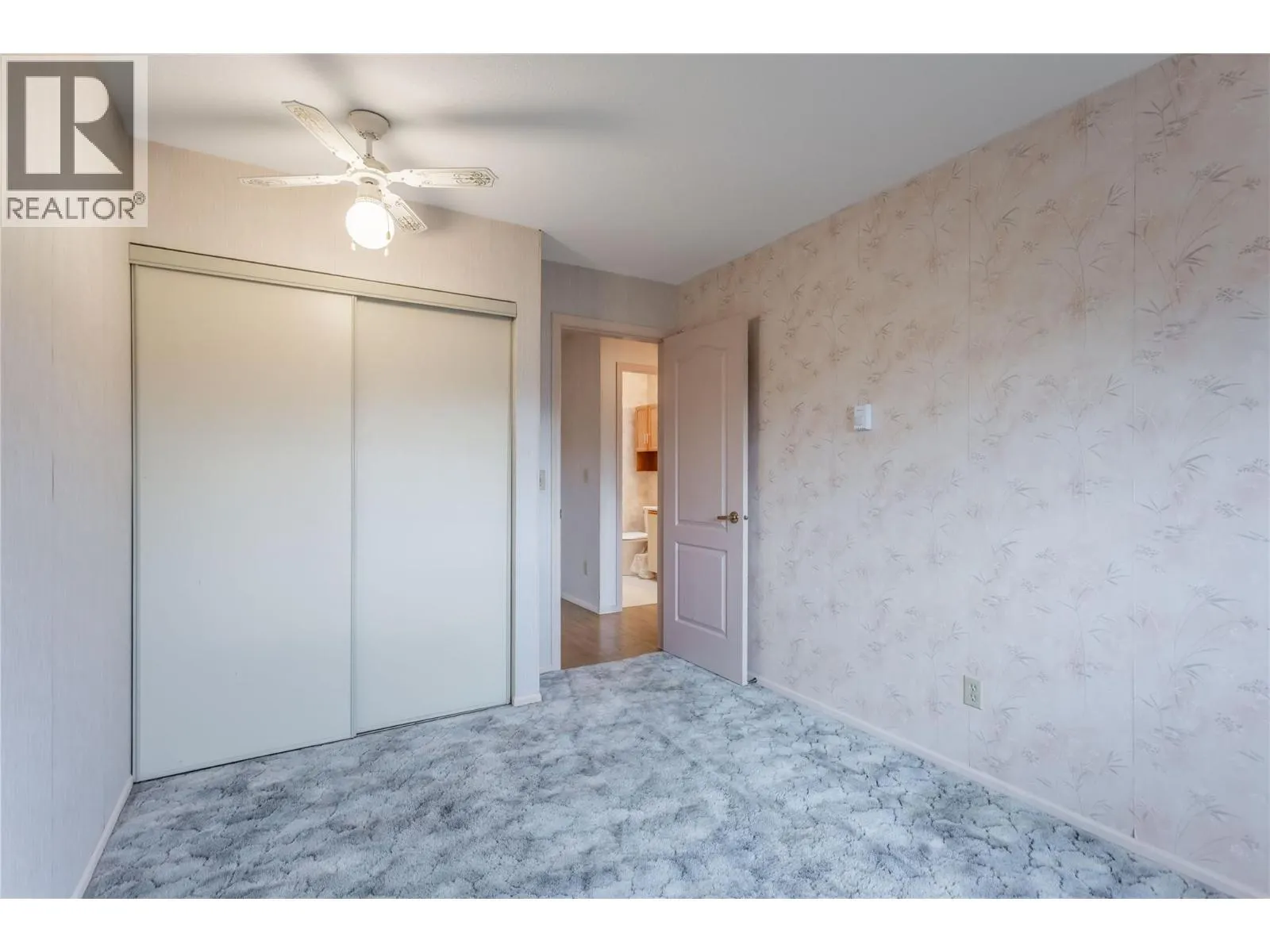 255 McIntosh Road Unit# 309