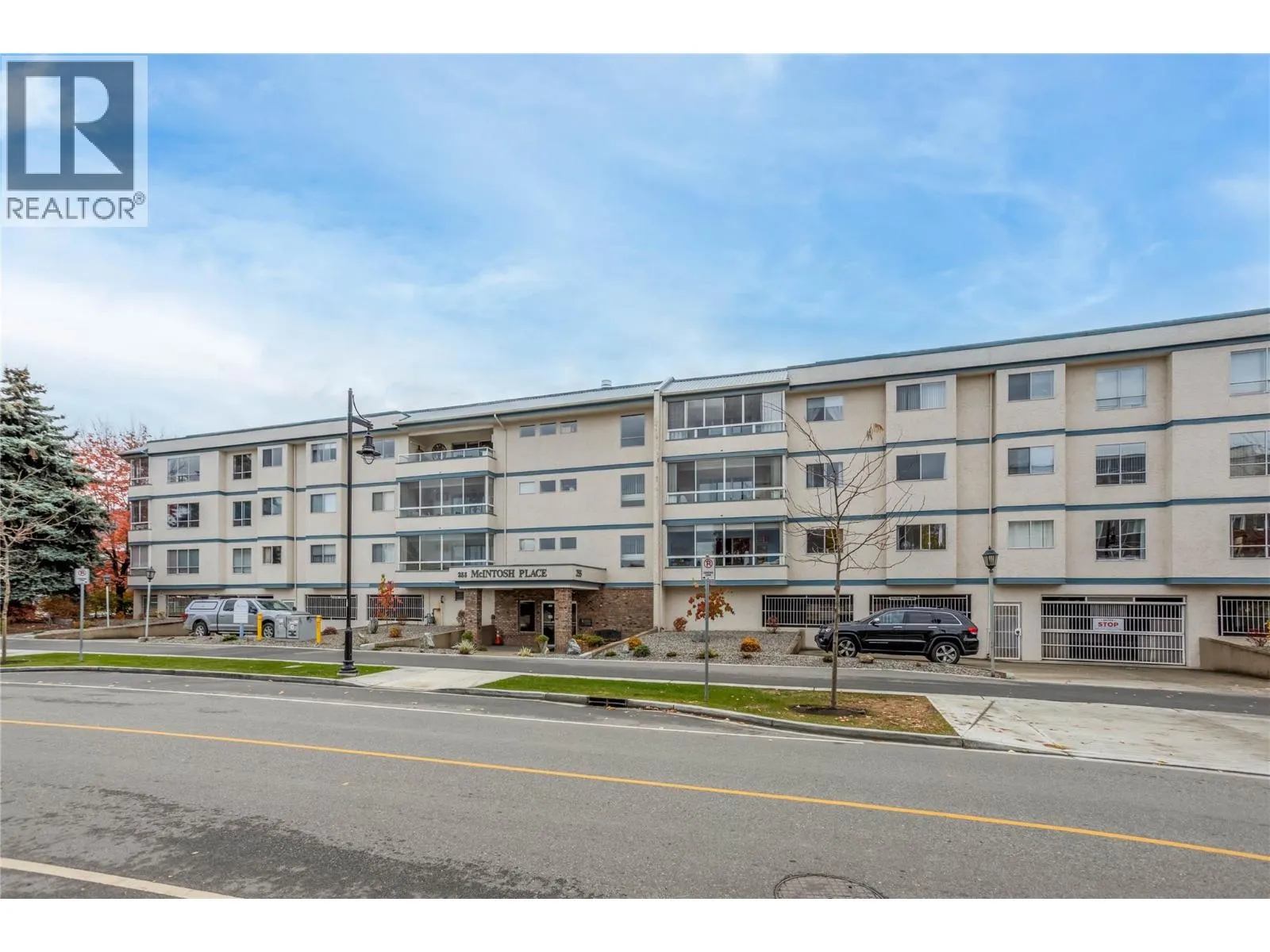 255 McIntosh Road Unit# 309