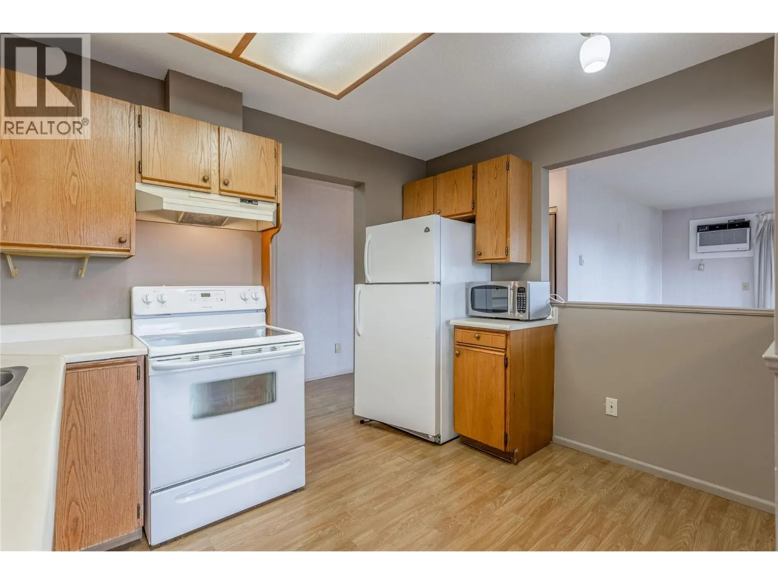 255 McIntosh Road Unit# 309