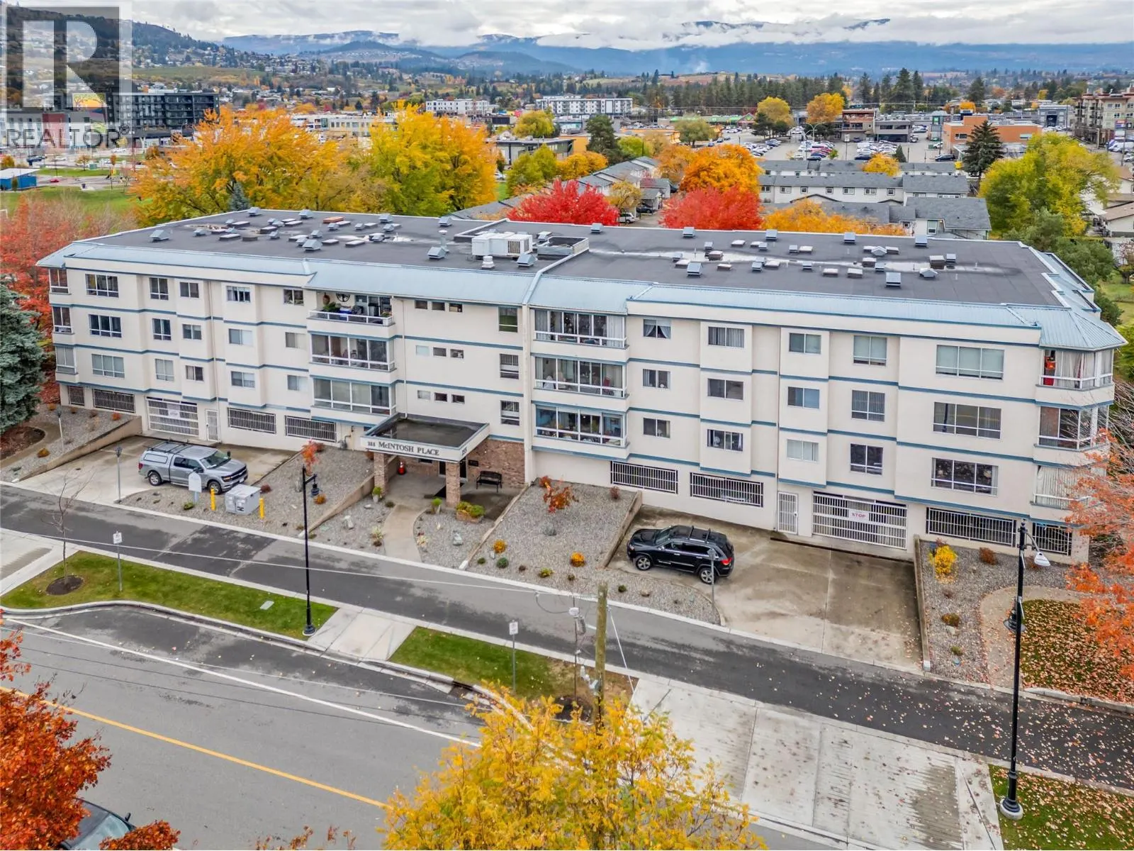 255 McIntosh Road Unit# 309