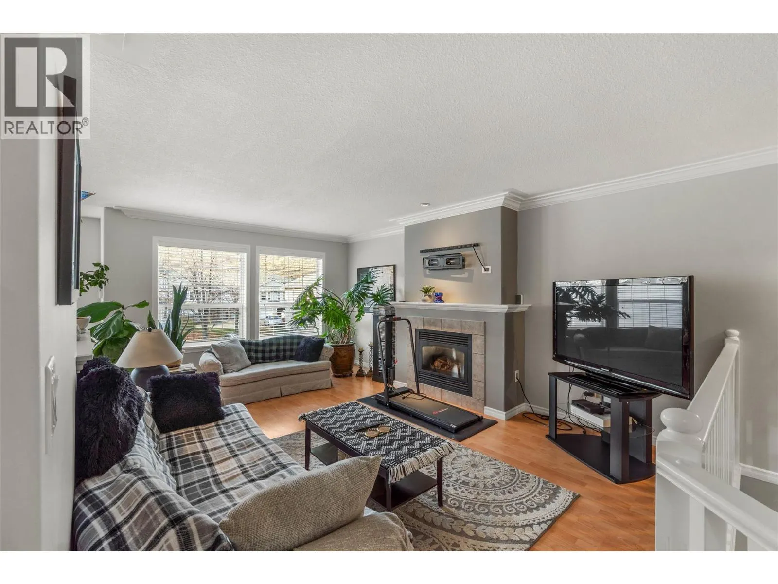 1104 QUAIL Drive Unit# 27
