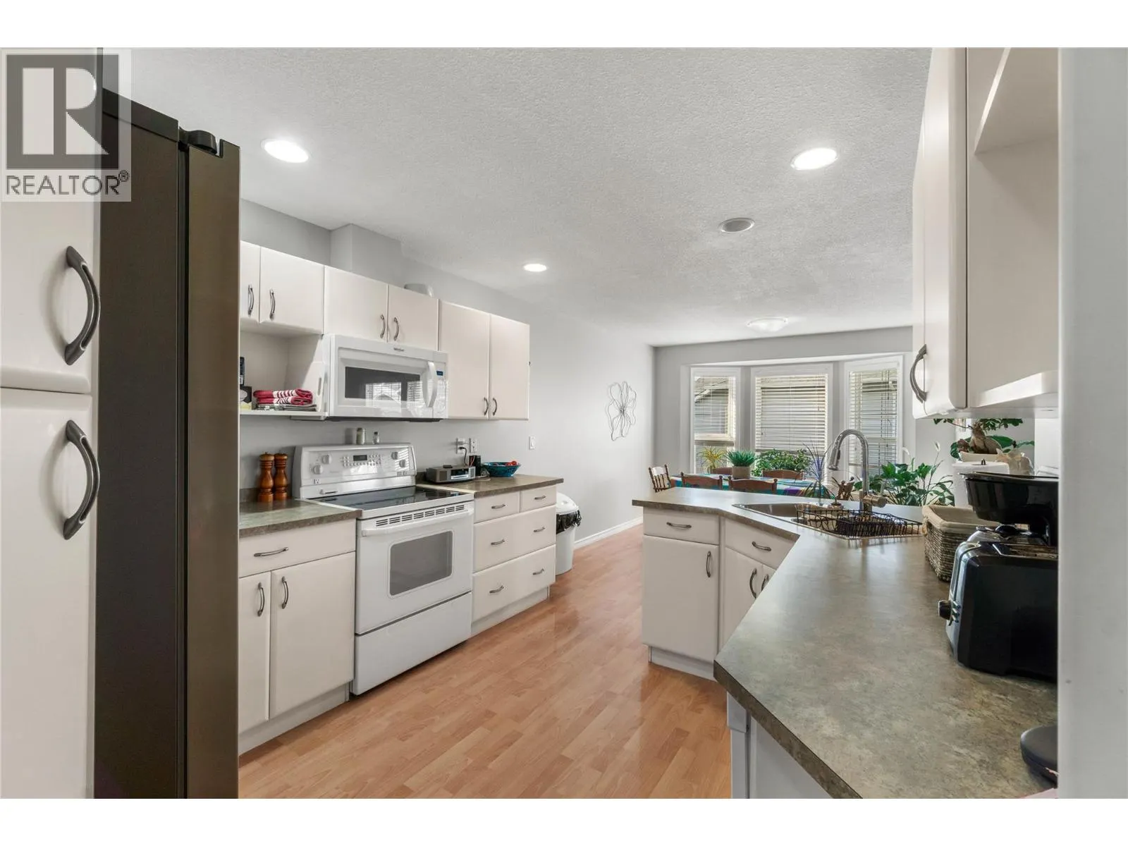 1104 QUAIL Drive Unit# 27