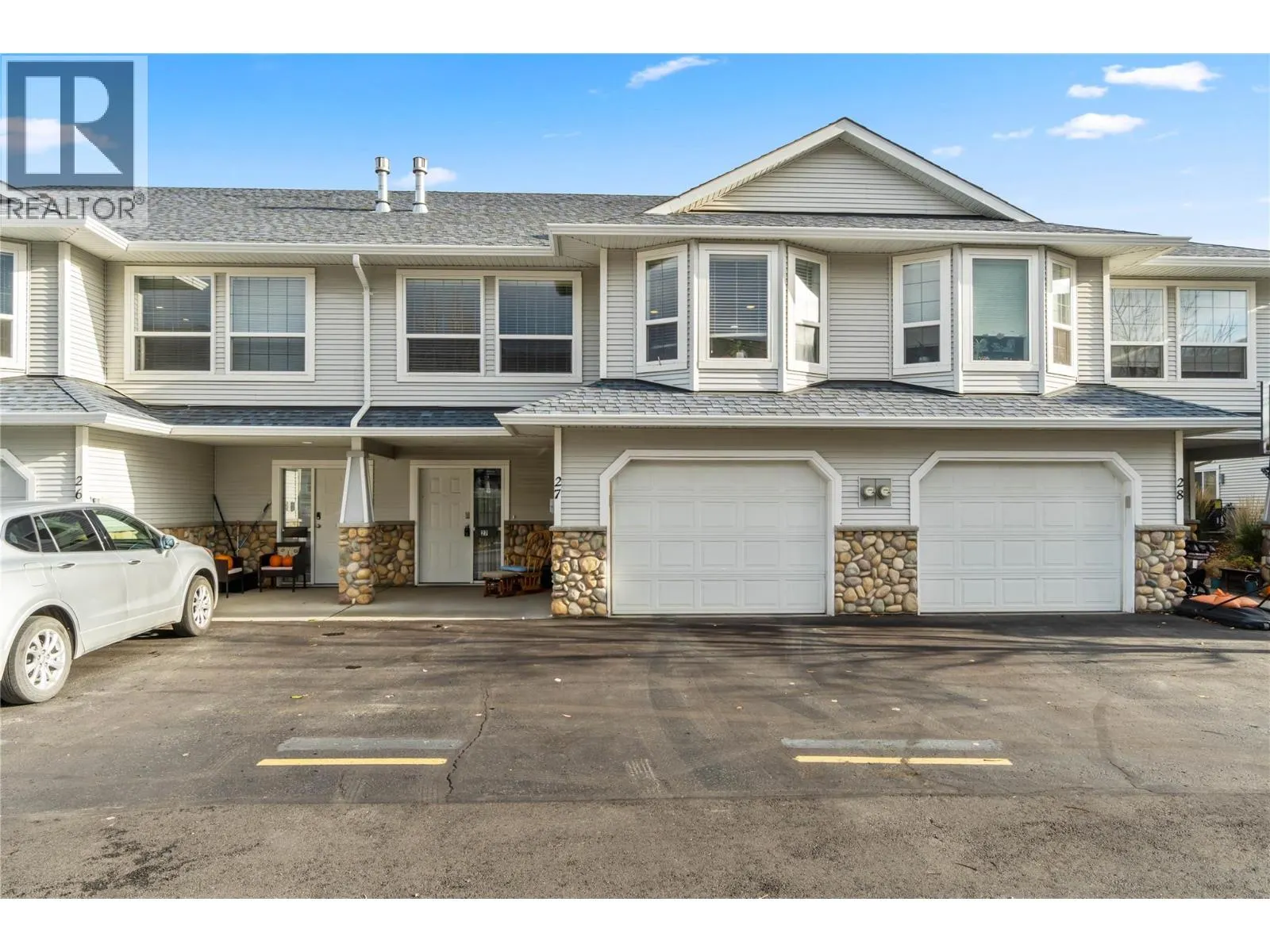 1104 QUAIL Drive Unit# 27