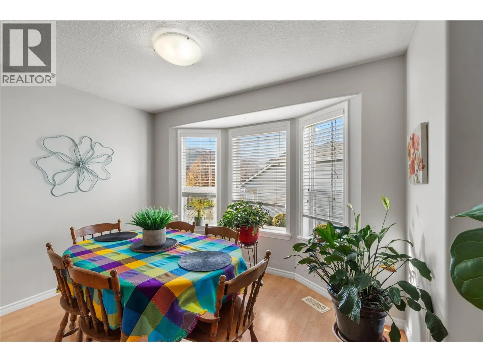 1104 QUAIL Drive Unit# 27