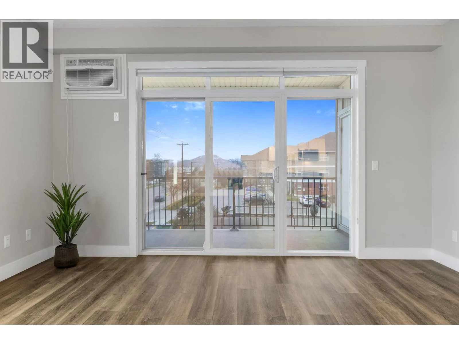 3090 Burtch Road Unit# 214