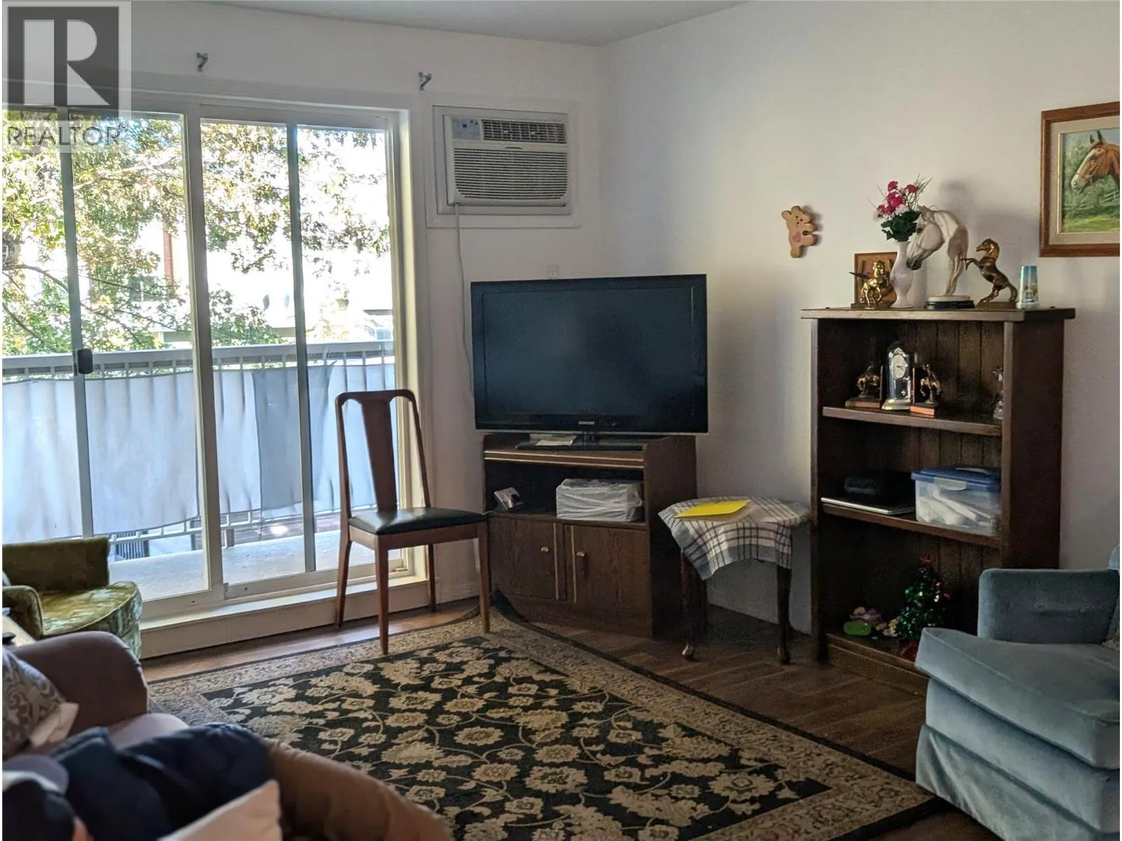 803 FAIRVIEW Road Unit# 211