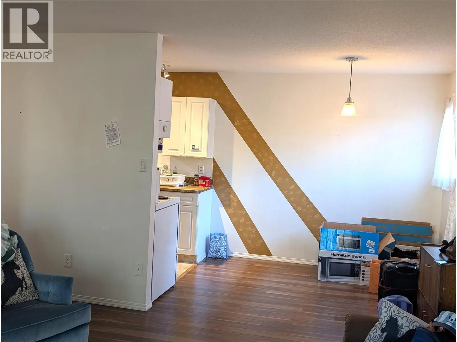 803 FAIRVIEW Road Unit# 211