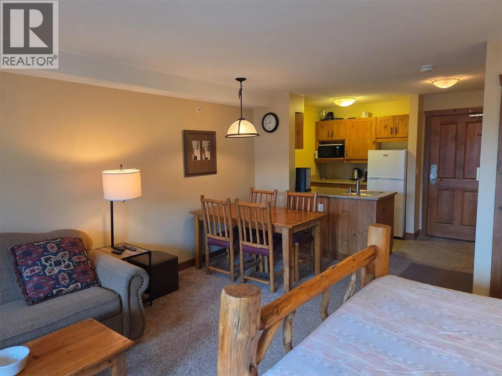 2090 Summit Drive Unit# 419
