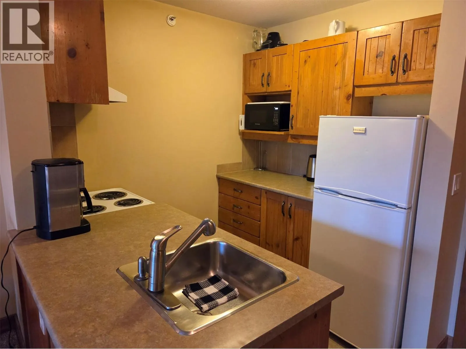 2090 Summit Drive Unit# 419