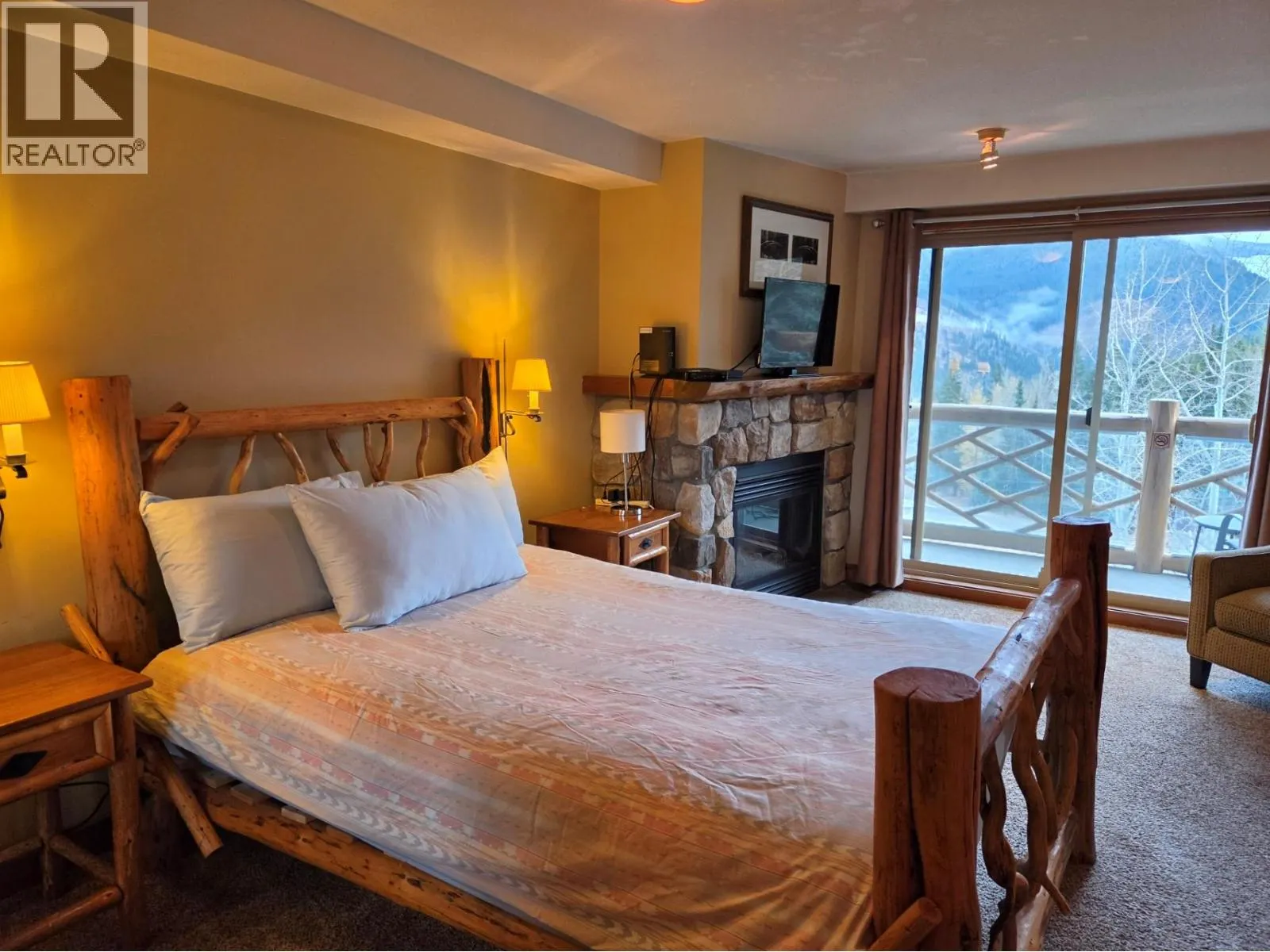 2090 Summit Drive Unit# 419