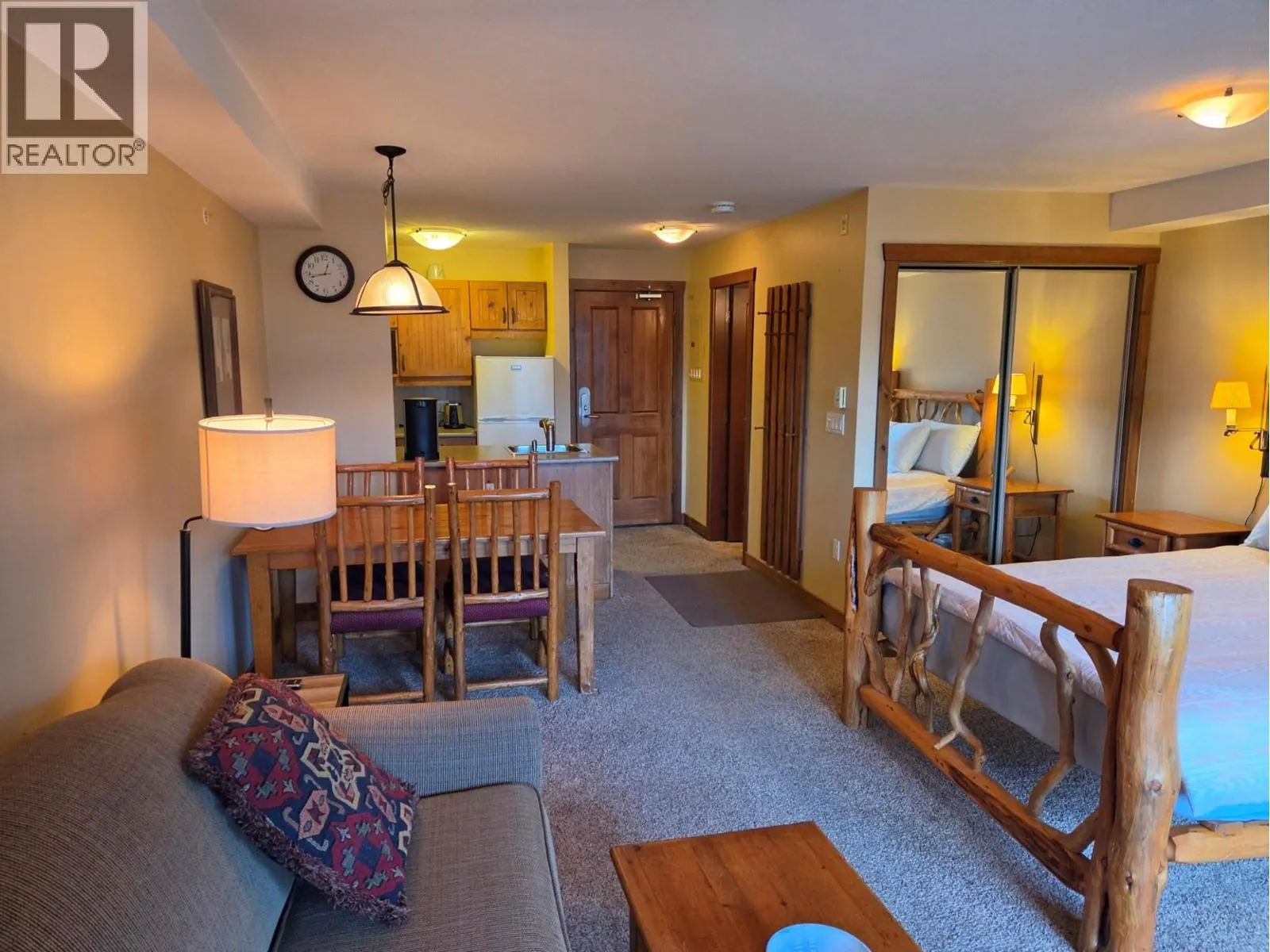 2090 Summit Drive Unit# 419