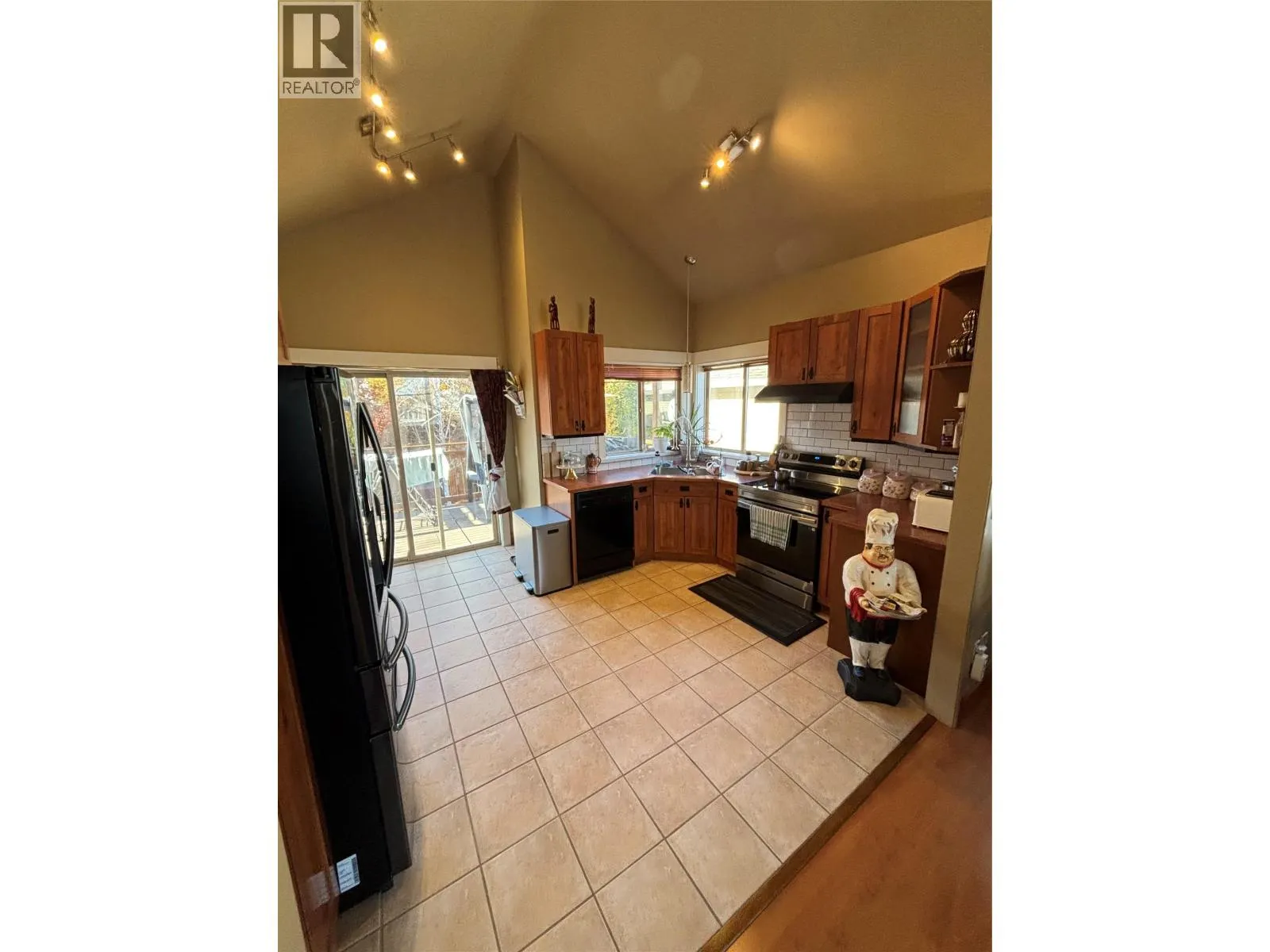 2386 BRAMBLE Lane