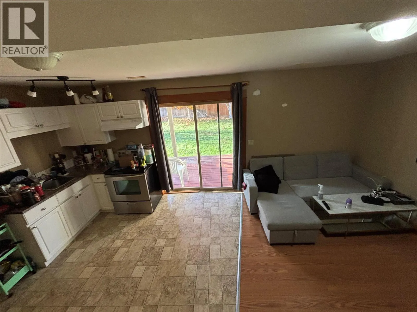 2386 BRAMBLE Lane