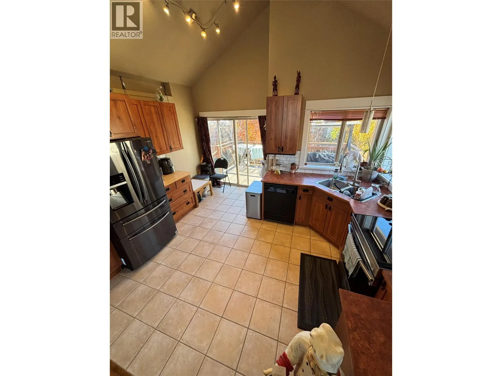 2386 BRAMBLE Lane